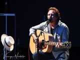Eddie Vedder ha pubblicato una nuova canzone, “Better believe”