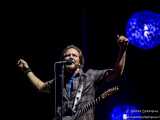 Chi è il batterista che ha debuttato con i Pearl Jam?